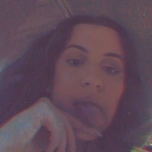 Meet your Posher, Dunya